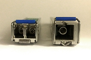 Оптические модули с портами LC (слева) и SC (справа)