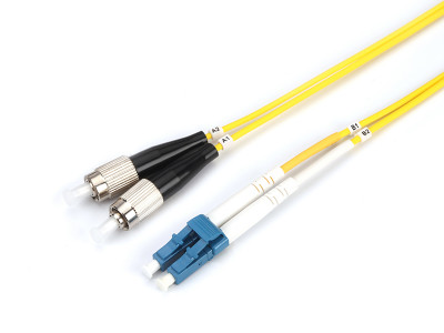 Оптический патчкорд FCU/LCU-652DX3-5М